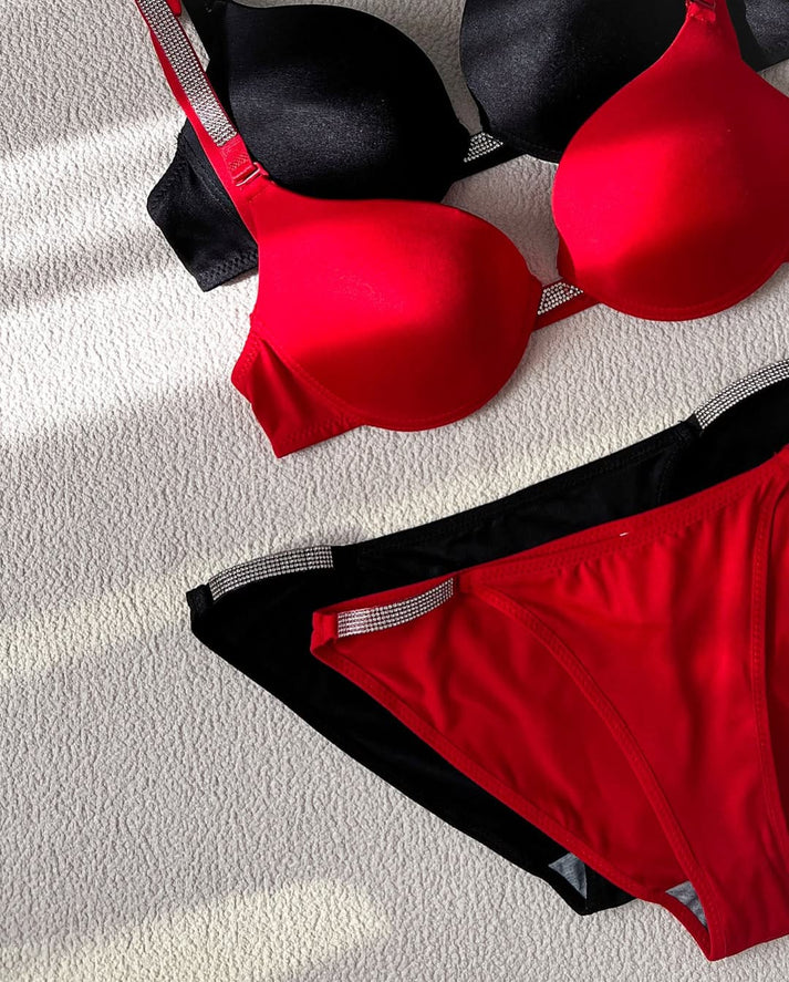 High Quality New Style Wired Rhinestone Straps Back Hook Adjustable Straps Bra & Panty Set Maroon E9191